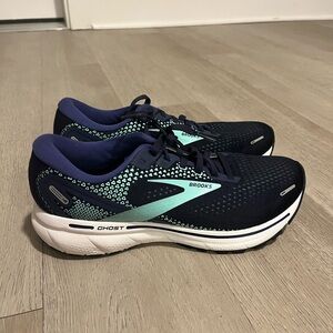 Women's Brooks Ghost 14 - Navy Blue Size 8.5 Wide